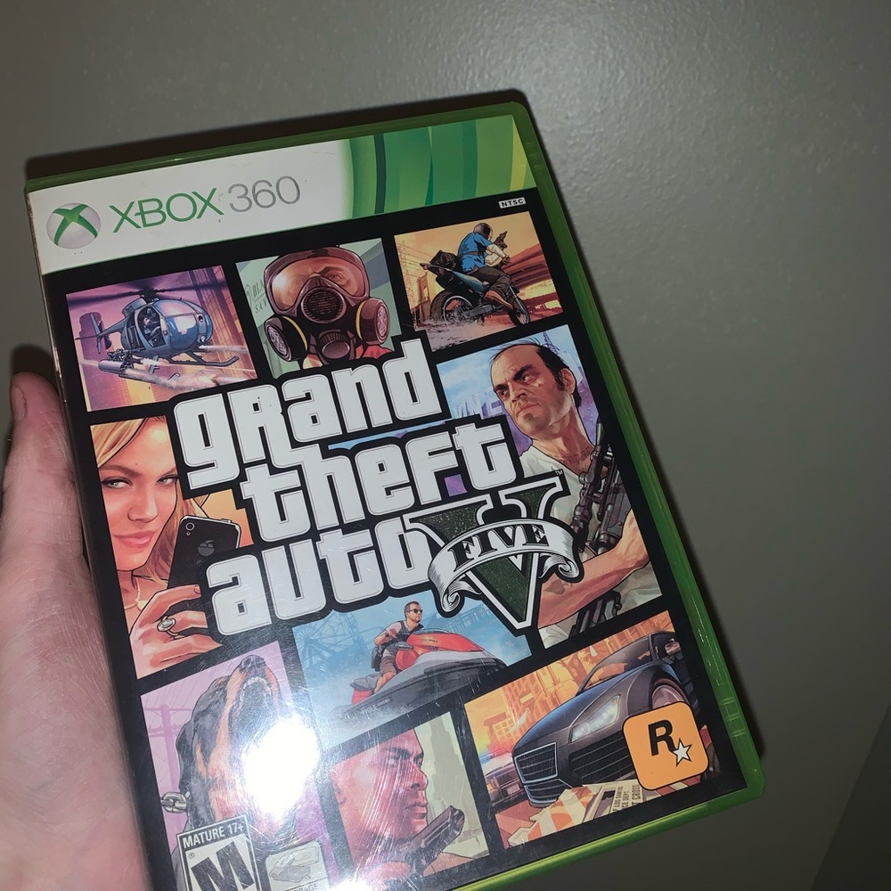 Grand Theft Auto 5 Two Disc Game